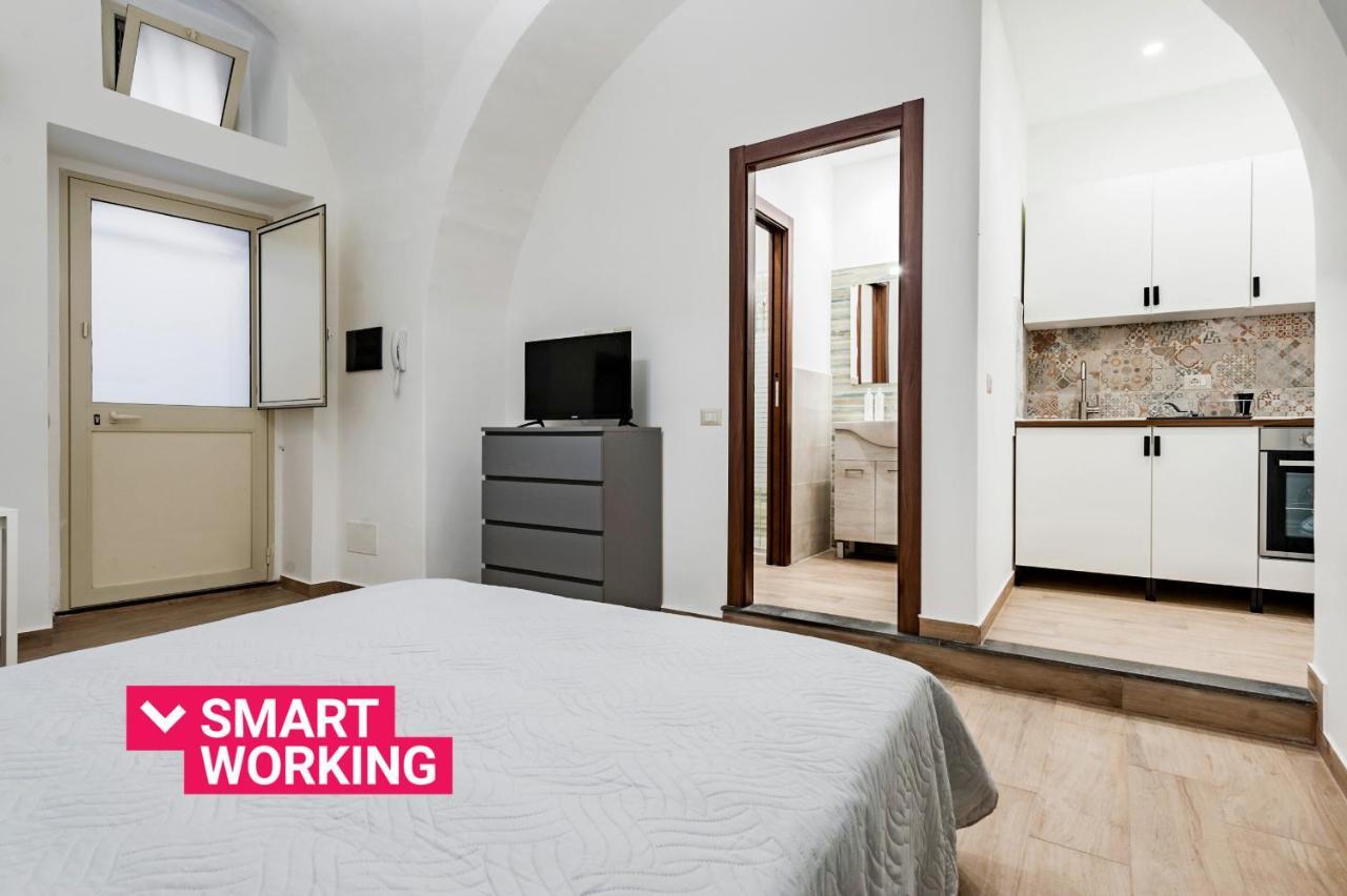Trinita' 57 Apartments By Wonderful Italy Катания Екстериор снимка