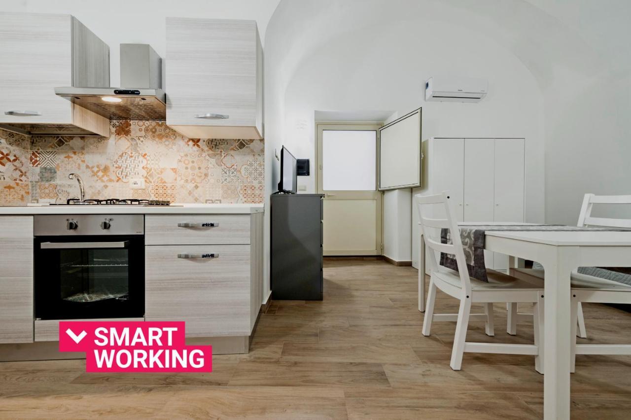 Trinita' 57 Apartments By Wonderful Italy Катания Екстериор снимка